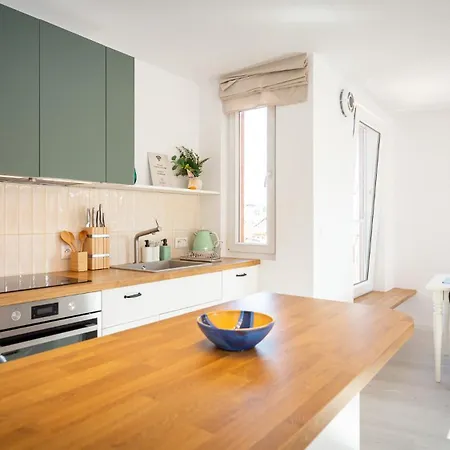 Rubini - Modern In The Heart Of Old Rovinj