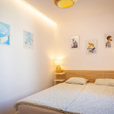 Appartement Rubini - Modern In The Heart Of Old *